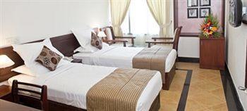 Hotel Pookodans International Kondotty ภายนอก รูปภาพ
